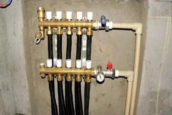 地暖分水器這樣使用才正確，用20年都不會壞！